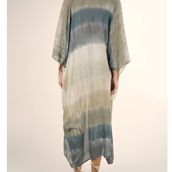 Kimono - Picture 5 of 8